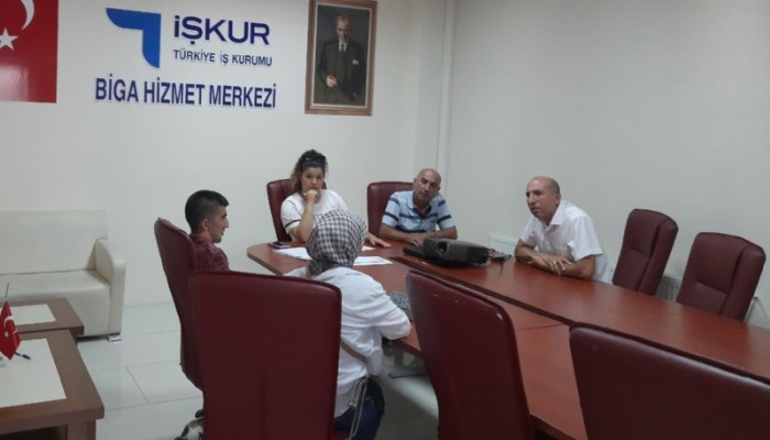  İŞKUR BİGA HİZMET MERKEZİ ENGELLİ İSTİHDAMI İÇİN FİRMA YETKİLİLERİ İLE İŞ ARAYANLARI BULUŞTURUYOR  
