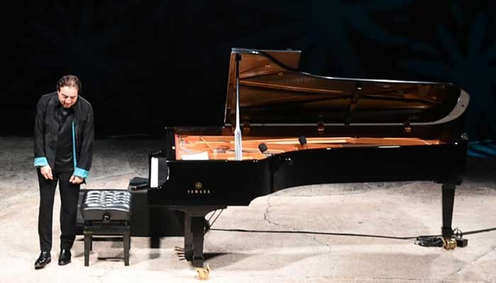 Fazıl Say’ın Piyanosundan Notalar Çanakkale Amfi Tiyatrodan Yankılandı