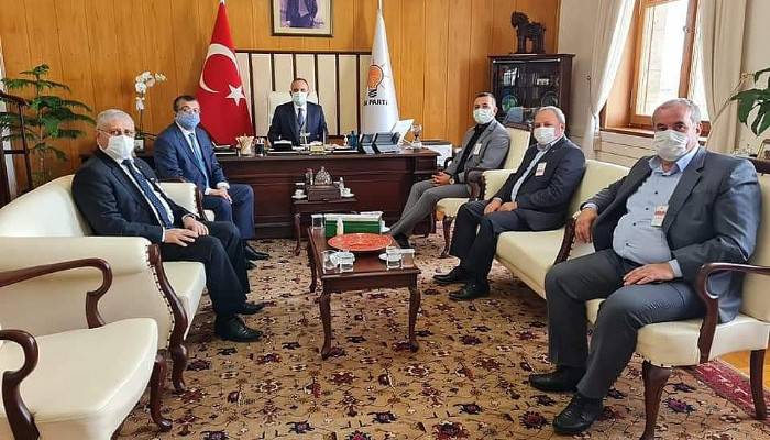 Çan belediye başkanı Öz, STK başkanlarıyla birlikte Ankara’da Bülent Turan’ı ziyaret etti   