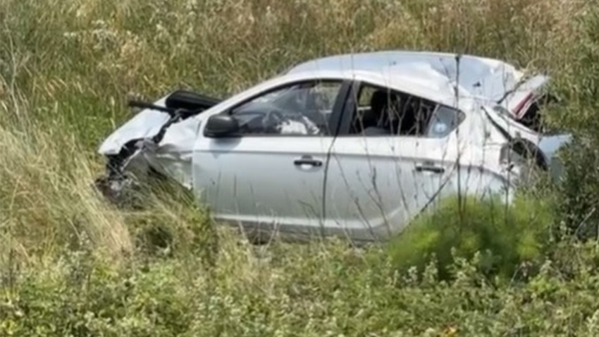 Güzelyalı’da Kontrolden Çıkan Araç Şarampole Uçtu