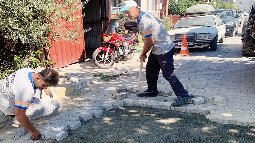 Çardak’ta Altyapı ve Yol Yenileme Mesaisi