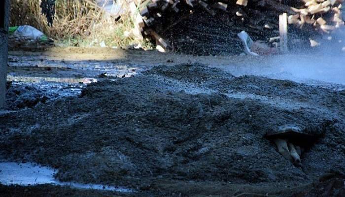 Su ararken doğalgaz buldular