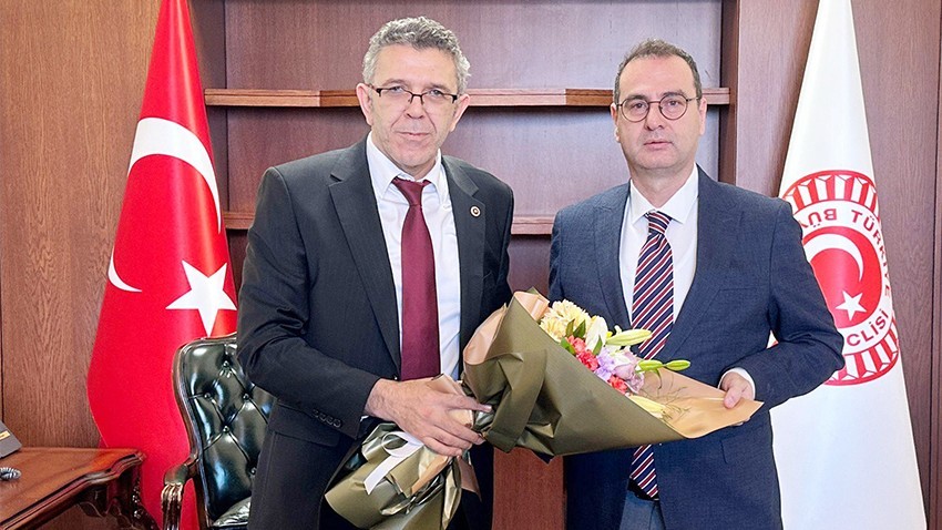 Uz, TBMM Katip Üyelik Görevini Devraldı