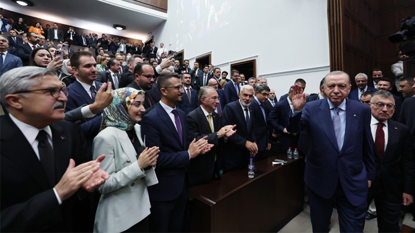 “Terörsüz Türkiye çalışmalarının hiçbir yerinde şehitlerimizin hatırasına gölge düşürecek bir adım yoktur”