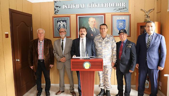 Vali Orhan Tavlı, Hava Radar Mevzi Komutanlığı’nı Ziyaret Etti