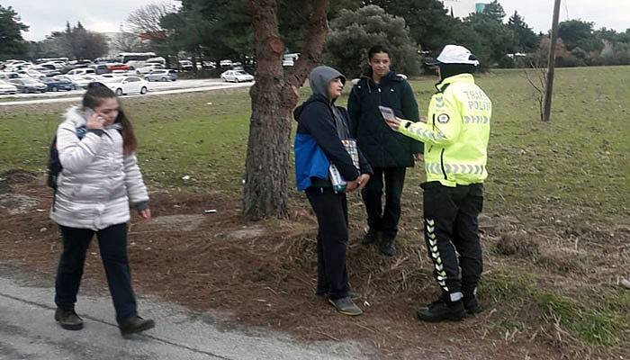 Çocuklara trafik eğitimi verildi