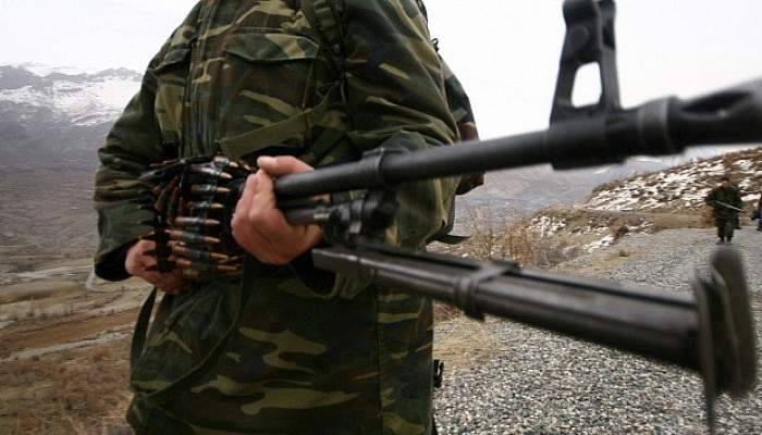 Sınırı geçen PYD'li teslim oldu