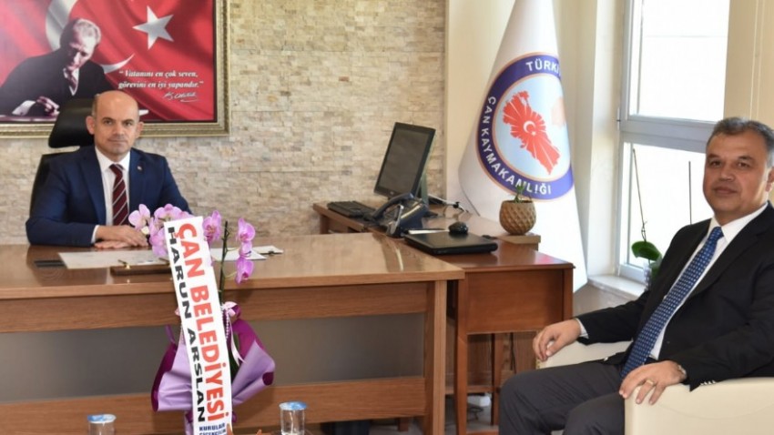 Başkan Vekili Harun Arslan'dan Yeni Kaymakama Ziyaret