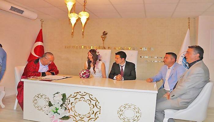 Ömür Boyu Mutluluklar 