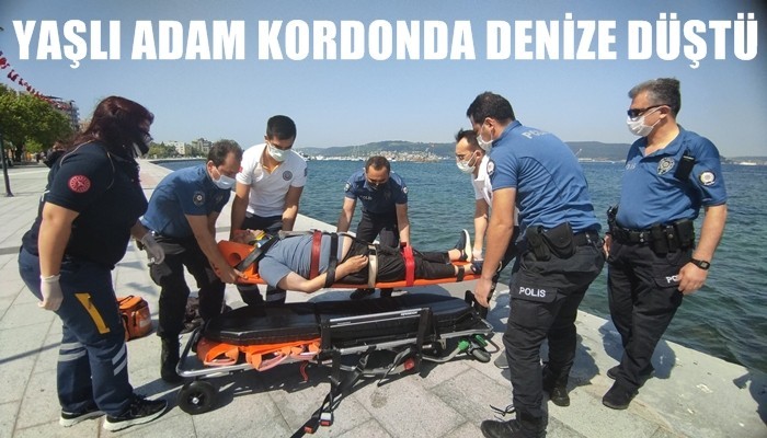 Çanakkale’de denize düşen yaşlı adamı polis kurtardı