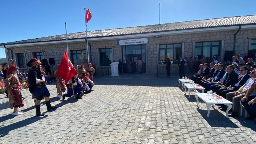 Çanakkale’de Eğitim-Öğretim Yılı Yukarıköy İlkokulunda törenle başladı