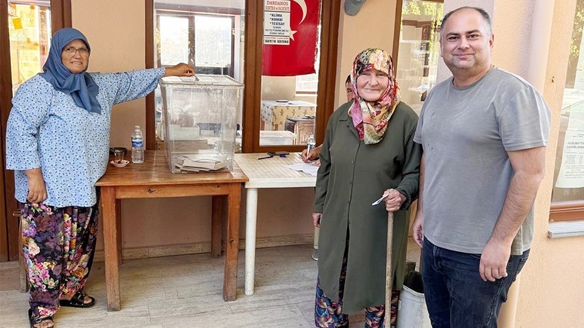Çocuk Meclisi Üyeleri Belediye Müdürlüklerini Ziyaret Etti
