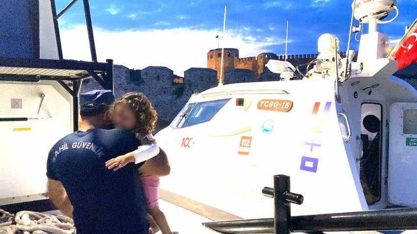 Sahil Güvenlik Ekipleri Yaralı Çocuğun Tahliyesini Gerçekleştirdi