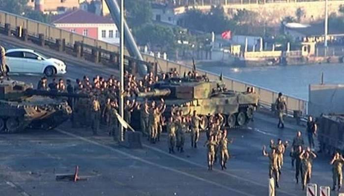 Darbe şehidi yakınına ve yaralananlara ödenecek maaş belli oldu