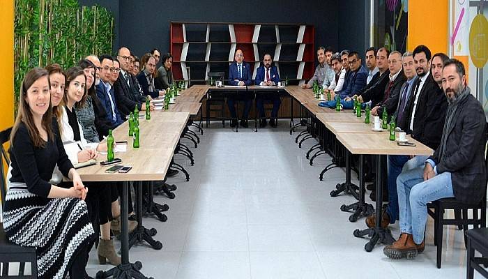 ÇOMÜ Rektörü Prof. Dr. Sedat Murat, Buluş Sahibi Öğretim Üyeleri İle Bir Araya Geldi