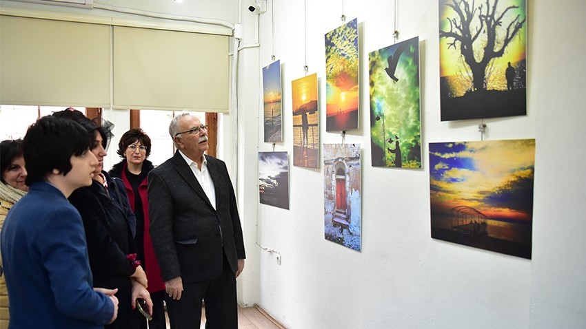 Başkan Gökhan Fotoğraf Sergisine Katıldı