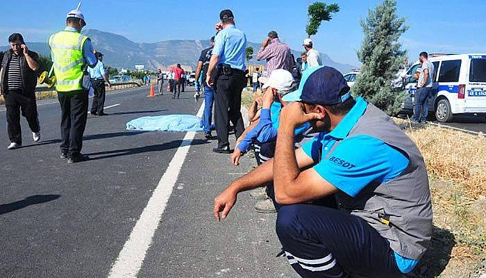 Manisa'da feci kaza: 3 ölü