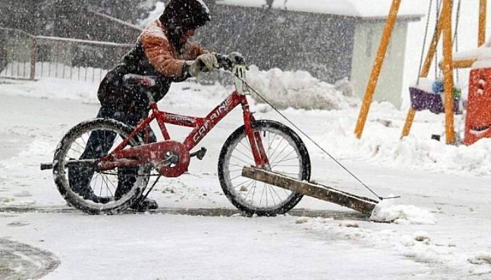  Küçük kaşifte karla mücadeleye yeni fikir