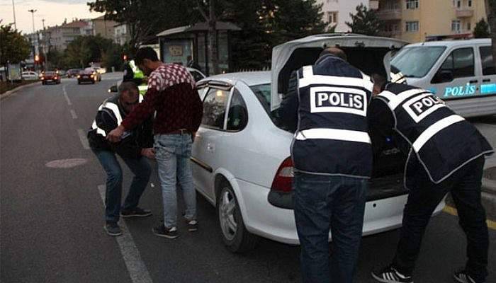 200 polisle asayiş uygulaması