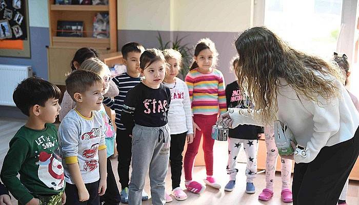 Ata'm Kreş'in Minikleri Yeni Kumbaralarında Birikim Yapacak