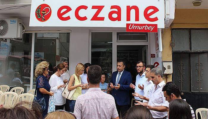  Umurbey eczanesi açıldı