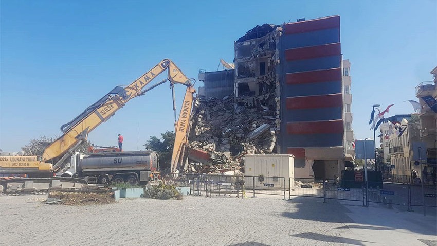 Yıkılan Polis Evi'nin Yerine 100 Milyon TL'lik Yeni Yapı