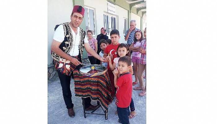 5 yıl önce oğlunu kaybeden baba çocukları sevindirdi