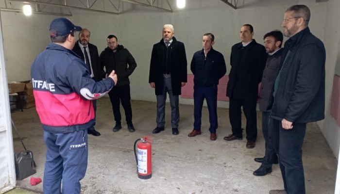 BİGA İTFAİYESİ’NDEN YANGIN EĞİTİMİ VE TATBİKATI