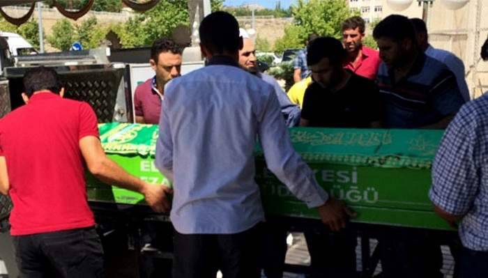 14 yaşındaki kız babasını öldürdü!