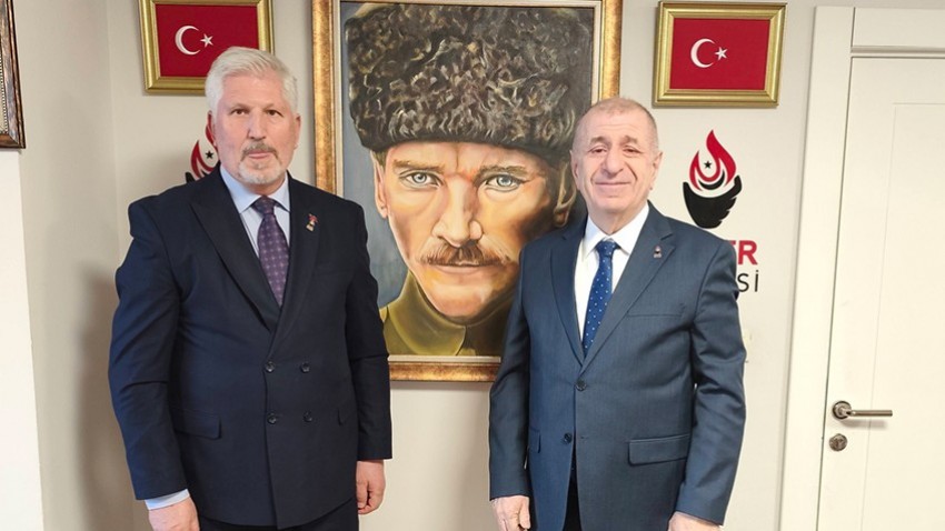 İYİ Parti’nin Kurucu İsimlerinden Ahmet Uslu Zafer Partisi’ne Katıldı