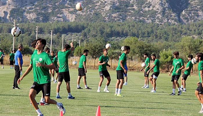 Muğlaspor sahaya indi