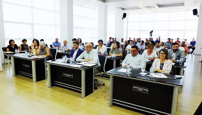 BELEDİYE MECLİSİ OLAĞANÜSTÜ TOPLANDI