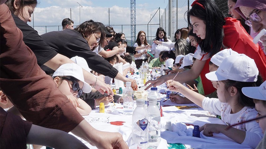 ÇOMÜ öğrencileri “Birlikte Engel Yok” Projesiyle Kalplere Dokundu