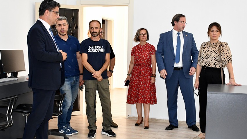Rektör Erenoğlu'ndan, Denizcilik Eğitim Merkezi inşaatında inceleme
