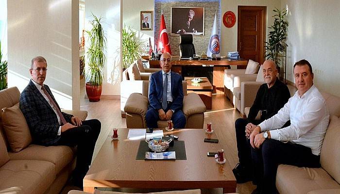 Biga Gümüşçay Belediye Başkanından ÇOMÜ Rektörü Prof. Dr. Sedat Murat’a Ziyaret