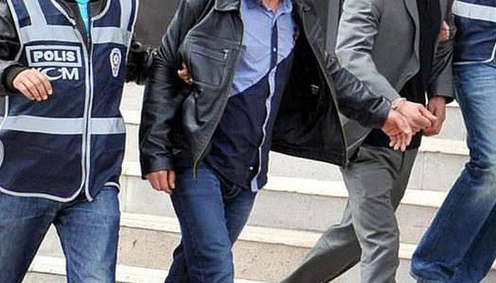 İzmir'de uyuşturucu operasyonu: 8 gözaltı 