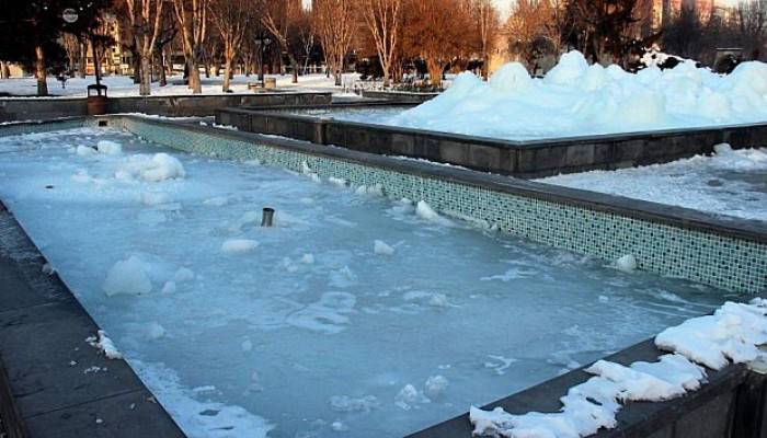  Kayseri dondu: Eksi 22