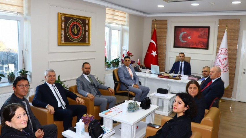 Türkiye Birincisi Öğretmenden İl Müdürü Ferhat Yılmaz’a Ziyaret