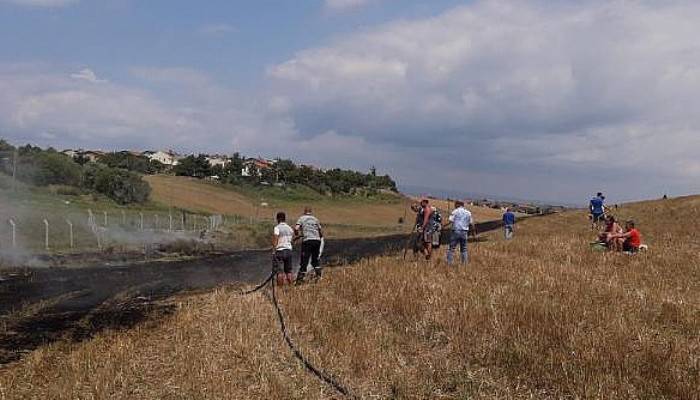 Gelibolu'da anız yangını korkuttu