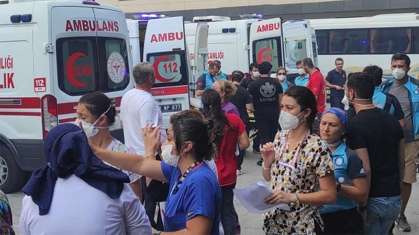 Yangında Sağlık Ekipleri Zamanla Yarıştı
