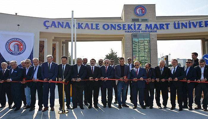 ÇOMÜ’nün Ana Giriş Kapısı Törenle Hizmete Açıldı