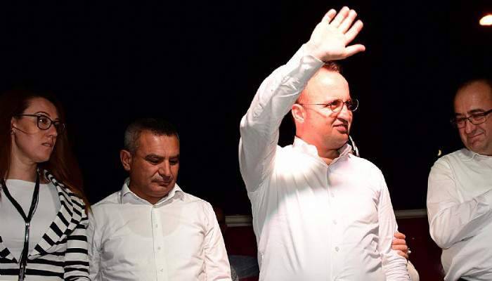 Ak Parti Grup Başkanvekili Turan, Chp’li Belediye Başkanı Gökhan’ı topa tuttu