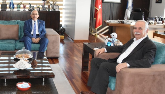 ÇOMÜ Rektörü Prof. Dr. Murat'tan Başkan Gökhan'a ziyaret