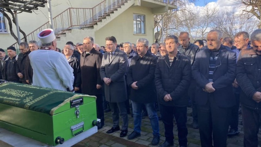 Kaymakam Göktaş Cenaze Namazına Katıldı