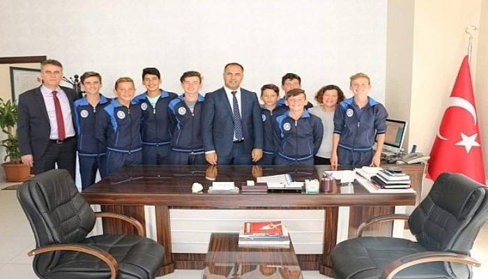 Bayrak Yarışında Türkiye Dördüncüsü Oldu