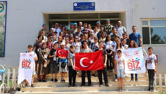 Çanakkaleli gençlerden Siirt İl Jandarma Komutanlığı'na ziyaret