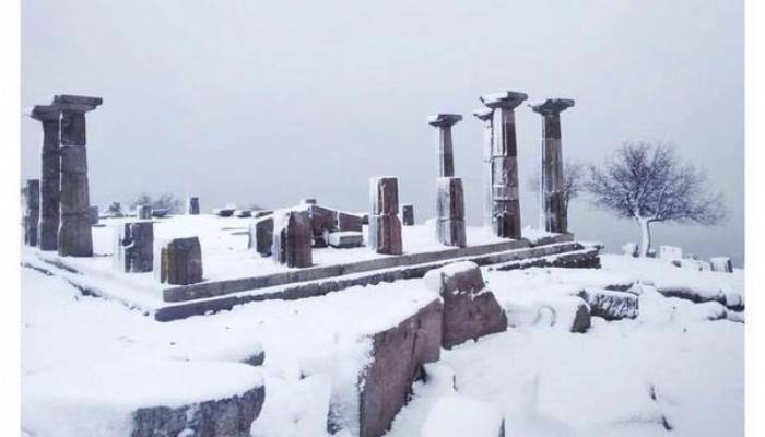 Assos’ta Kar Güzelliği