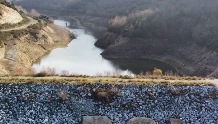 HACIPEHLİVAN GÖLETİ’NİN SU SEVİYESİ KURAKLIĞA BAĞLI DÜŞTÜ