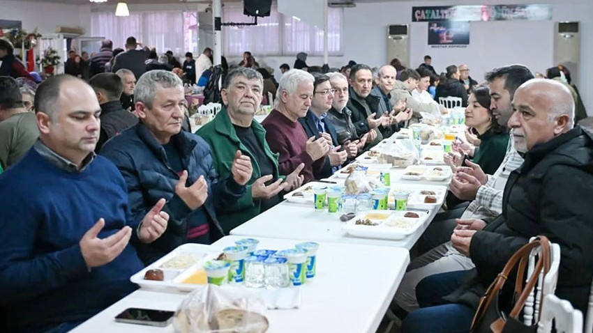 Çataltepeliler ve Balkan Göçmenleri Kültür Dayanışma Derneği İftarı Düzenlendi