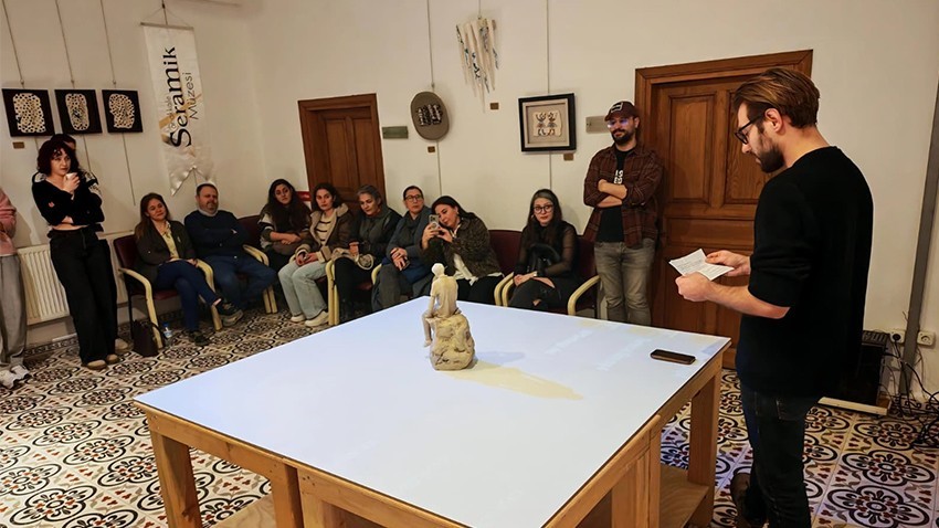 Canalp Sipahi'den Senkron Performans Çalışması